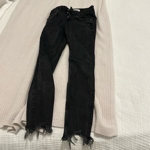 Black ZARA skinny jeans